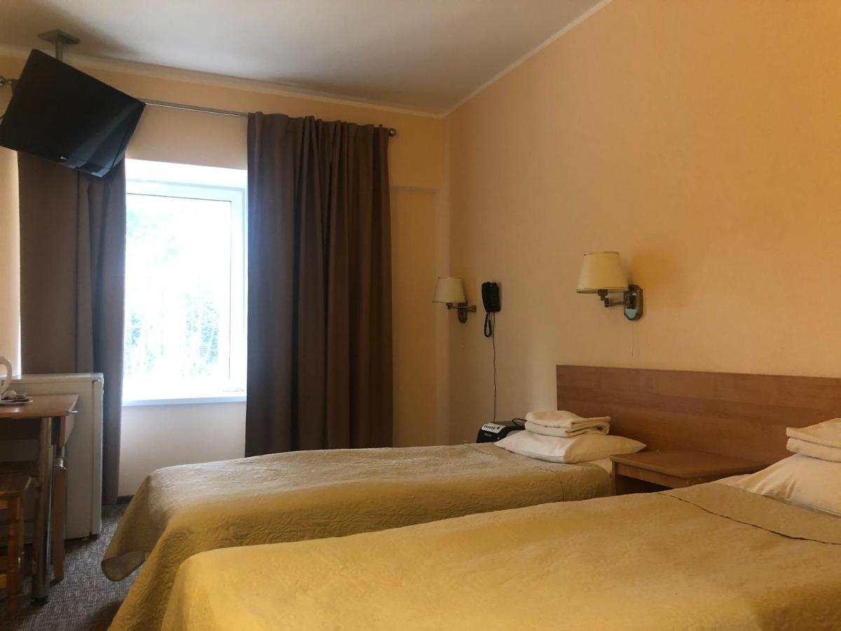 Hotel Yes